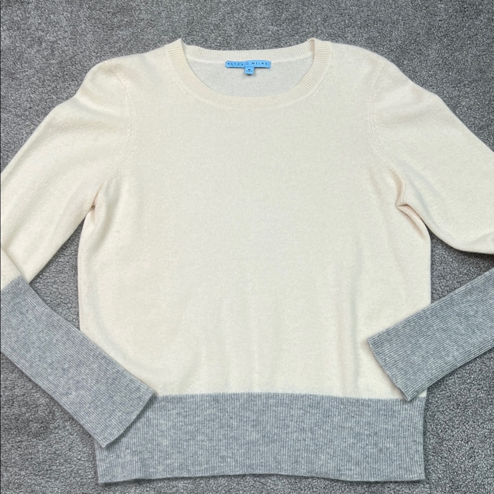 Cashmere Sweater Crew Neck Colorblock Cream and Gray Antonio Melani Size Medium